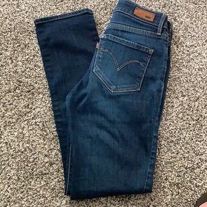 Levi’s Mid Rise Slim Bold a curve Jeans Size 26x30